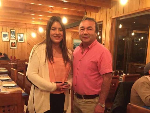 SINDICATO SIIL RECONOCE A JOVEN ESTUDIANTE POR PROYECTO DE AHORRO HÍDRICO