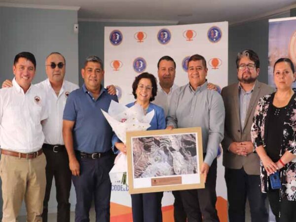 MINISTRA DE MINERÍA DESTACA EL DIALOGO Y LA COLABORACIÓN PARA EL FUTURO DEL RUBRO EN REUNIÓN CON SINDICATOS DE DIVISIÓN ANDINA